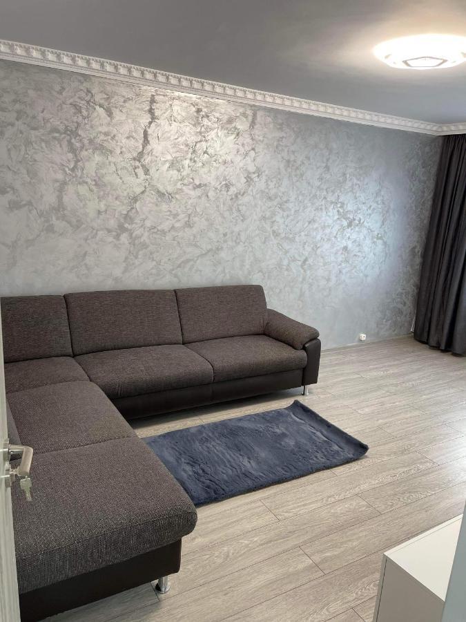 Eric Apartment Бузеу Екстер'єр фото